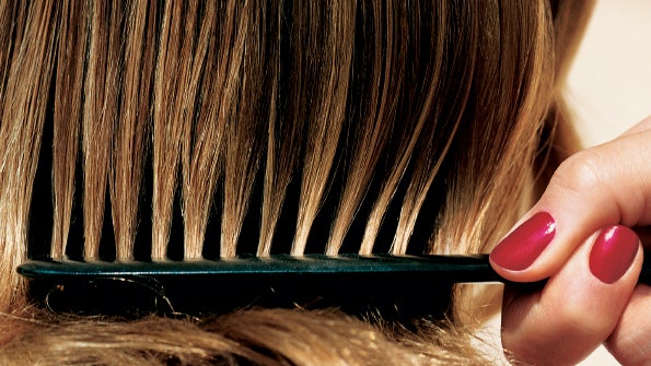 Лучшие процедуры для волос секущихся окрашенных тонких непослушных сухих | Allure