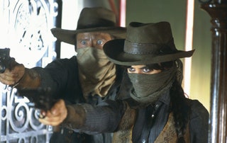 Кадр из фильма «Бандитки»