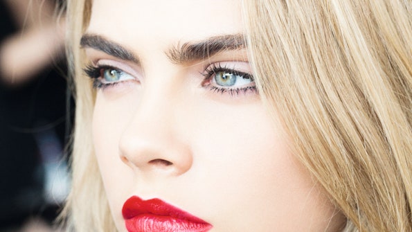 Кара Делевинь объявлена официальным лицом Yves Saint Laurent Beauty