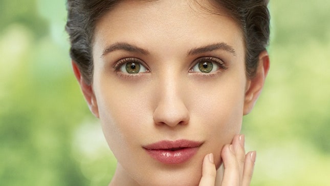 Nutra Effects Анна Чиповская представила линию средств по уходу за кожей лица Avon