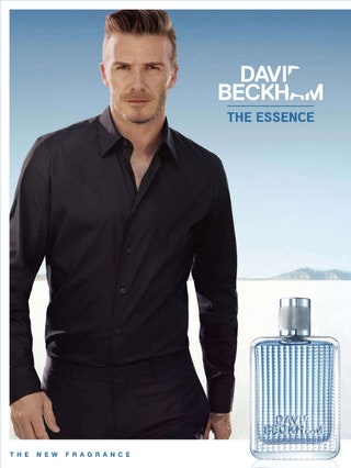 Дэвид Бекхэм в рекламе парфюма The Essence.