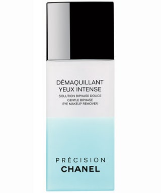 Chanel средство для снятия макияжа с глаз Dmaquillant Yeux Intense 1534 руб.