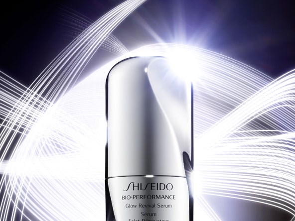 Сияние молодости: корректирующая сыворотка Glow Revival Serum от Shiseido