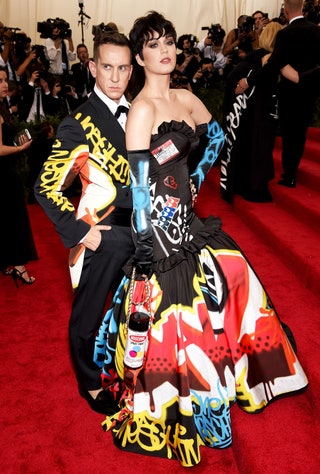 Джереми Скотт и Кэти Перри в Moschino
