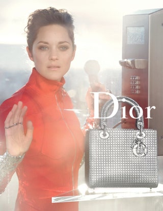 Марион Котийяр для Lady Dior.