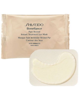 Маска моментального действия для контура глаз Benefiance Wrinkle Resist 24 Shiseido.