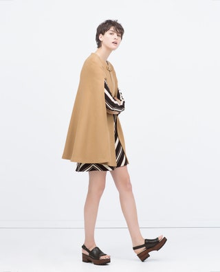 Zara шерсть 8999 руб.