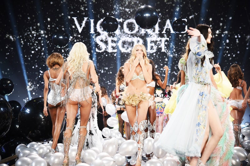 Чем запомнился показ Victoria's Secret Fashion Show2014