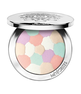 Пудра Meacuteteacuteorites Compact 3100 руб. Guerlain.