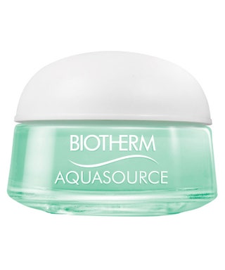 131 января Скидка на линию Aquasource от Biotherm в «Иль де Ботэ». Все увлажняющие средства этой линии можно будет...