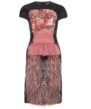 Fendi платье с меховыми вставками 117 160 руб.