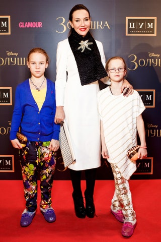 Ирина Чайковская с дочерьми