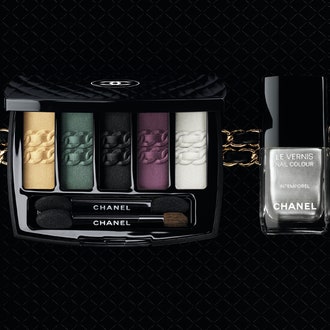 Своя ноша: лимитированная коллекция макияжа Les Intemporels от Chanel