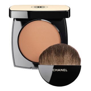 Пудра естественного оттенка загара Les Beiges SPF 15  PA 2701 руб. Chanel