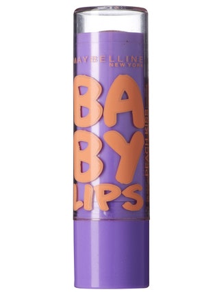 Бальзам с оттенком  Maybelline New York  Baby Lips 89 руб. Оправдывает название на 100   делает губы мягкими и пухлыми...