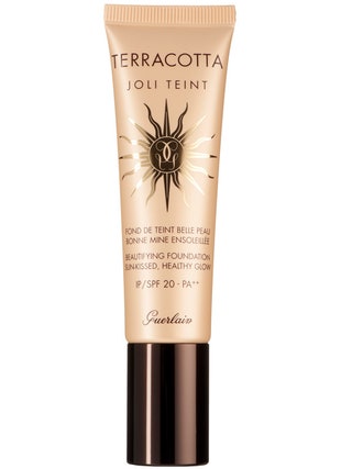 Тональный крем с эффектом загара Terracotta Joli Teint Guerlain 2250 руб.