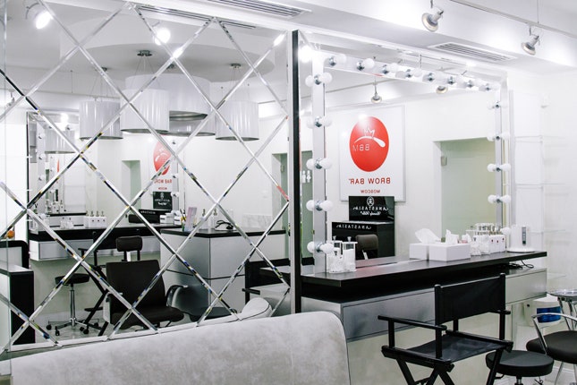 Brow Bar лучшие салоны красоты и корнеры по уходу за бровями и ресницами