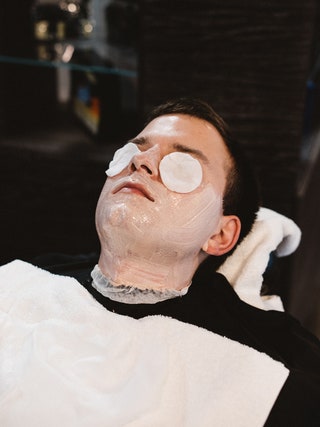 Маска с розовой глиной The Art of Shaving AfterShave Mask.
