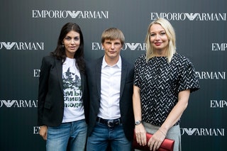 Андрей Аршавин со спутницей Дарьей и Виктория Давыдова
