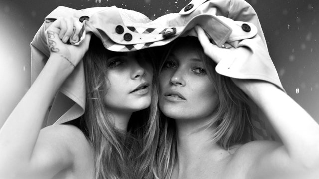 Игры под дождем Кейт Мосс и Кара Делевинь в рекламе нового аромата My Burberry