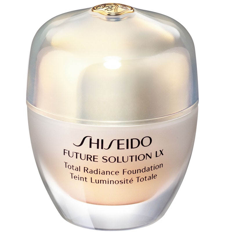 Тональное средство SPF 15 Future Solution LX Shiseido 4000 рублей