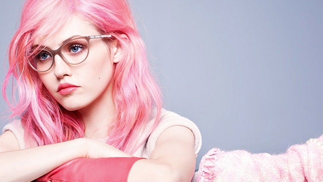 Розовая пантера Шарлотт Фри в рекламной кампании линии очков Chanel осеньзима 20142015