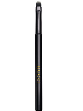 Кисть для губ Lips Brush 1500 рублей.