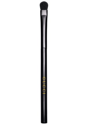Кисть для теней Shadow Brush 1500 рублей.