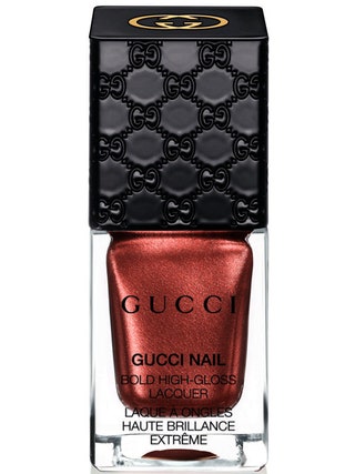 Глянцевый лак для ногтей Bold HighGloss Lacquer 1610 рублей.