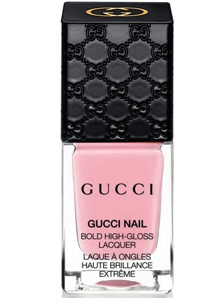 Глянцевый лак для ногтей Bold HighGloss Lacquer 1610 рублей.