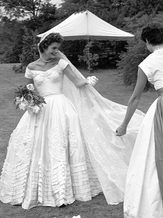 Свадьба Джона и Жаклин Кеннеди 12 сентября 1953 года.