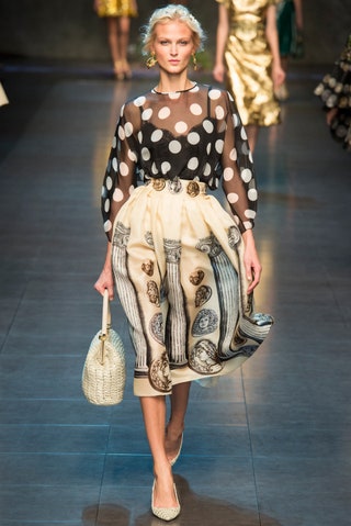 Dolce  Gabbana.