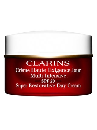 Clarins восстанавливающий крем Super Restorative Day SPF 20 4506 руб.