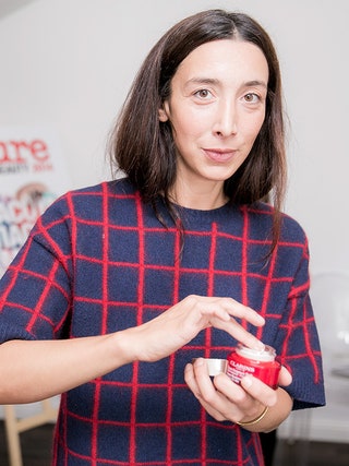 Для дочки журналист и дизайнер Шахри Амирханова выбрала детский аромат Petit Guerlain а сама изучала кремы и сыворотки...