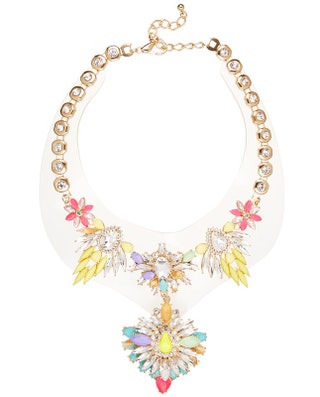 Колье из металла и пластика со стразами 1799 руб. River Island