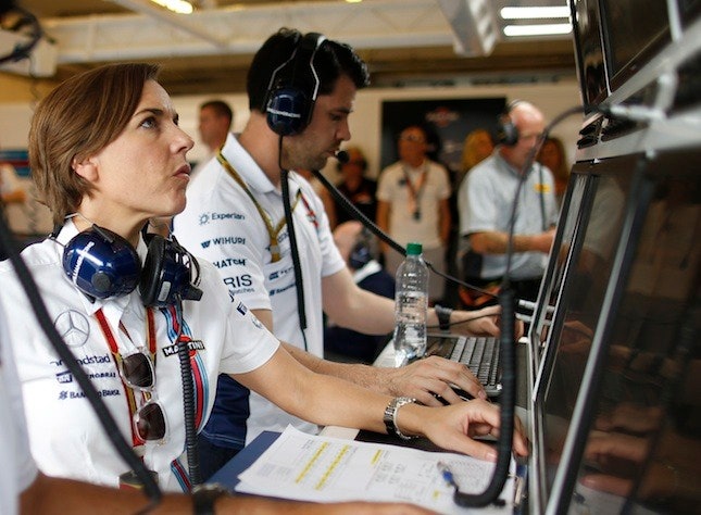 Женщина у руля интервью с Клэр Уильямс заместителем главы команды «Формула1» Williams Martini Racing