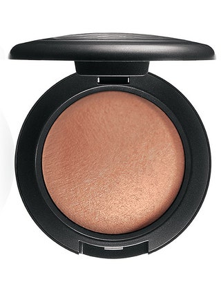 Компактные румяна M.A.C Mineralize Blush.