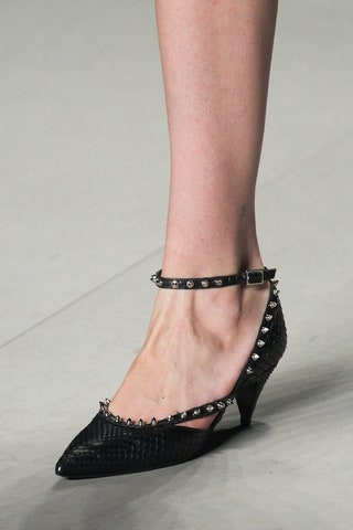 Saint Laurent.