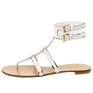 Кожаные сандалии 29 000 руб. Casadei.