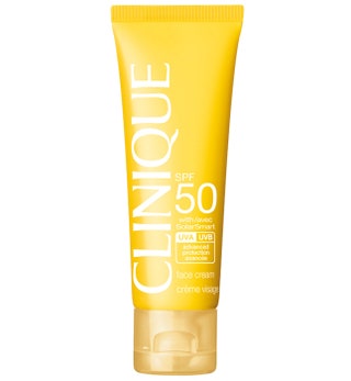 Крем для лица SPF 50 1300 руб. Clinique