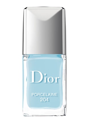 Лак для ногтей Dior.