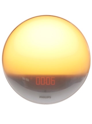 Приз за второе место световой будильник Philips Wakeup Light HF3505 4490 руб.