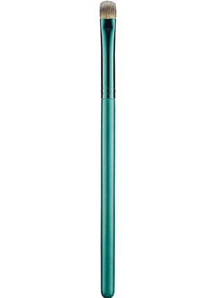 Кисть 233 Split Fibre Eye Shadow Brush M.A.C Alluring Aquatic 1420 рублей.