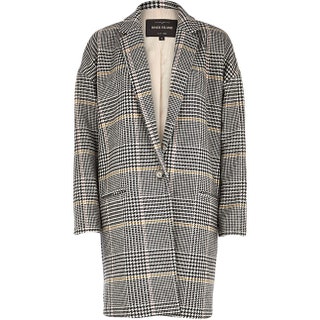 Пальто из шерсти и полиэстера 5499 руб. River Island