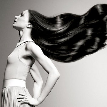 «Дисциплина волос»: Диана Вишнева представила новую линию средств для ухода за волосами Kérastase Discipline