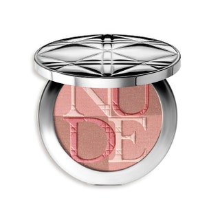 Пудра с шимером Pink 2134 руб. Dior