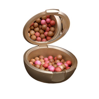 Румяна в шариках «Премиум» Giordani Gold 800 руб. Oriflame