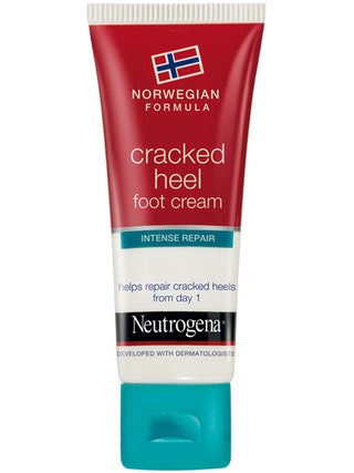 Крем для ног Neutrogena Cracked Heel. ЧТО ОБЕЩАНО Успокаивает восстанавливает и интенсивно увлажняет поврежденную и...
