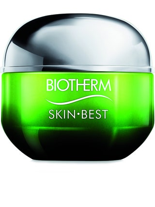 Дневной крем для нормальной и комбинированной кожи SkinBest Biotherm  2590 рублей.