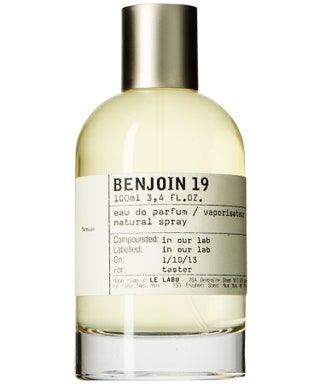 Le Labo туалетная вода Benjoin 19 100 мл 20 000 руб. Духи созданные в честь встречи Анны и Вронского на вокзале пахнут...